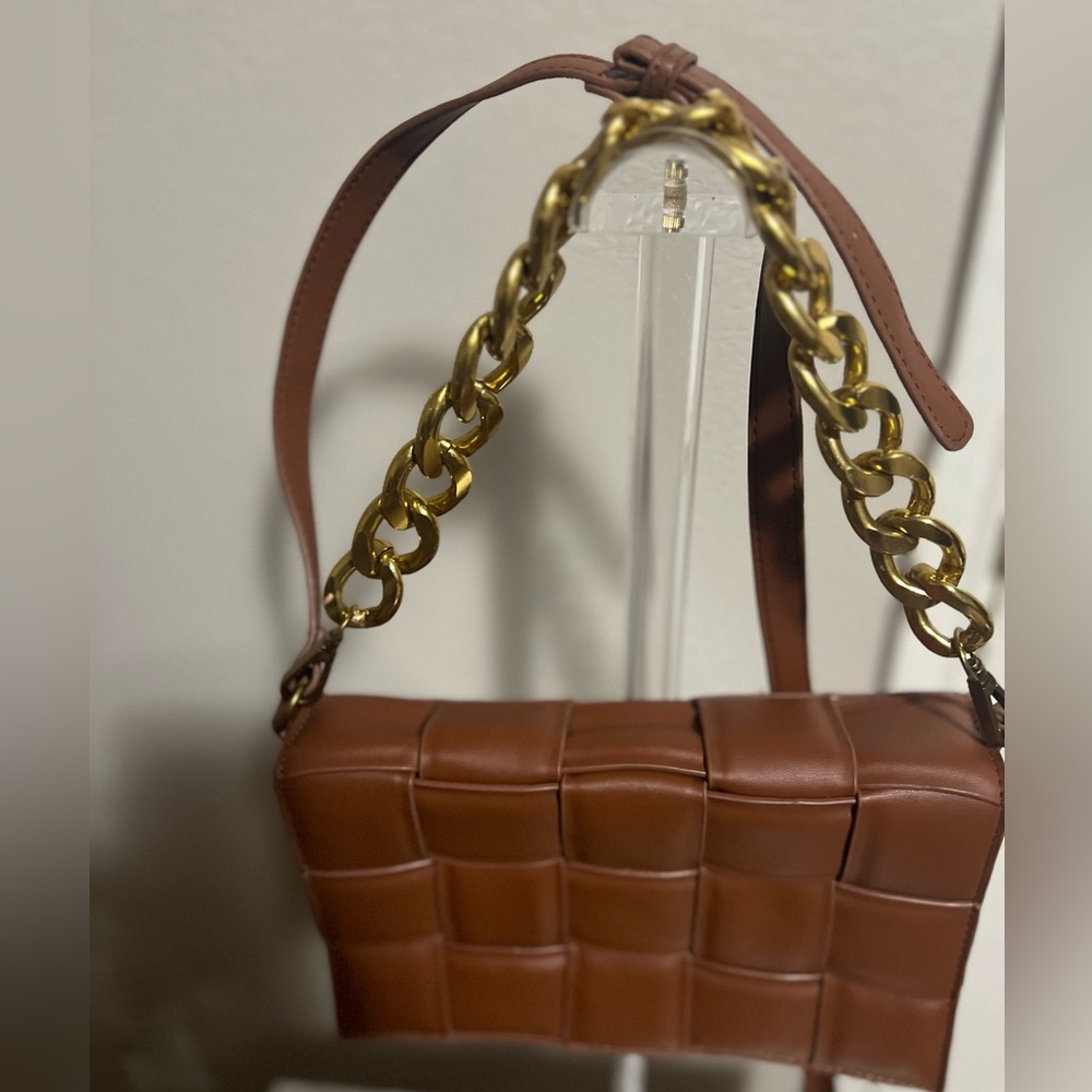 SCOOP FAUX  LEATHER Brown Shoulder  CROSS BODY Bag with Gold Chain